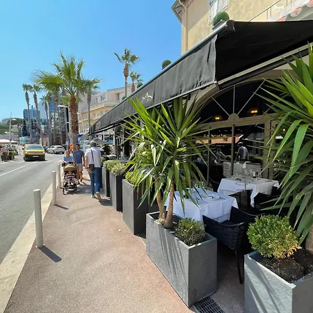Urban Riviera Les Pins - Queen * Juan-les-Pins